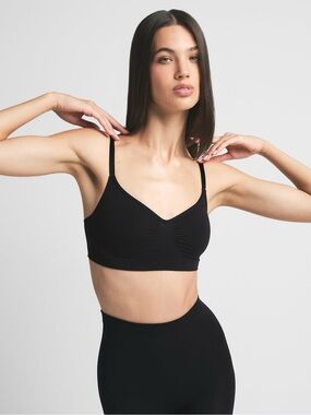 SKIMS SEAMLESS SCULPT BRALETTE ONYX SMALL